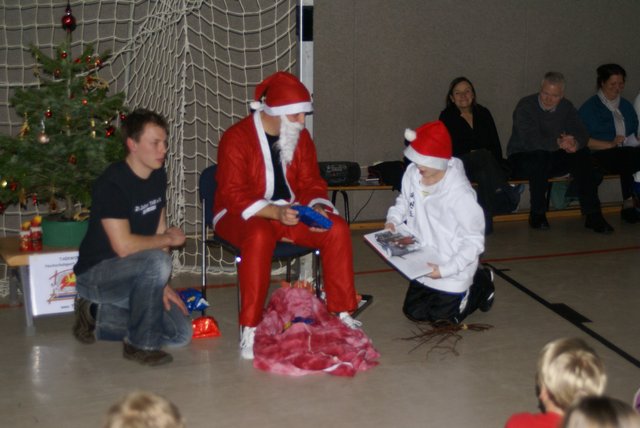 KAMPF » 2011 » Weihnachtsfeier