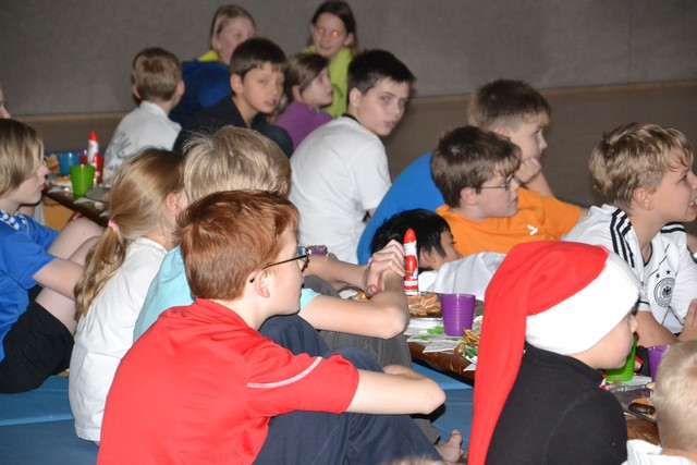 KAMPF » 2013 » Weihnachtsfeier