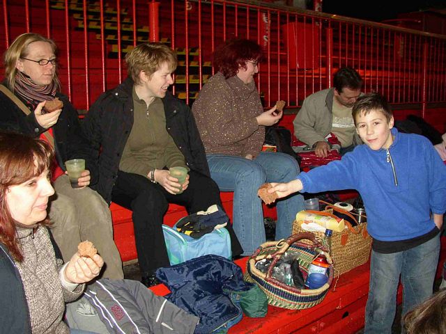 KAMPF » 2006 » Eislauf