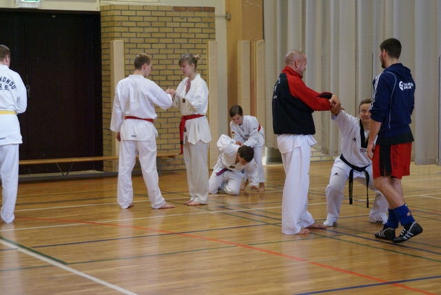 KAMPF » 2009 » Nikolaus
