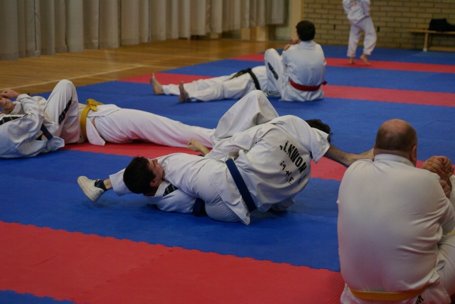 KAMPF » 2009 » Nikolaus