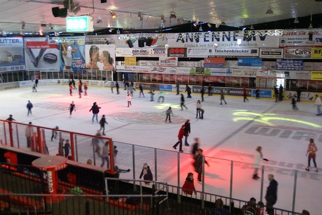 KAMPF » 2011 » Eislauf