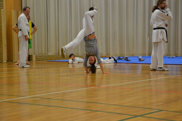 KAMPF » 2012 » Nikolaus