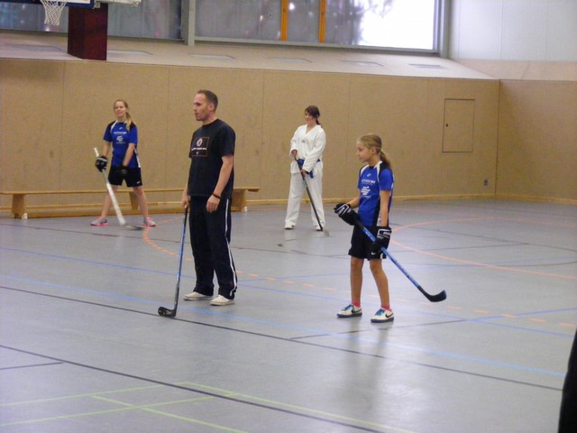 KAMPF » 2013 » Training mit den Nasenbären