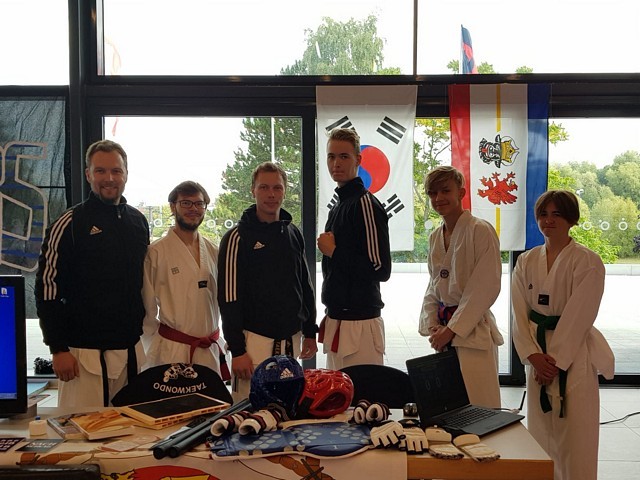 KAMPF » 2018 » Benefit