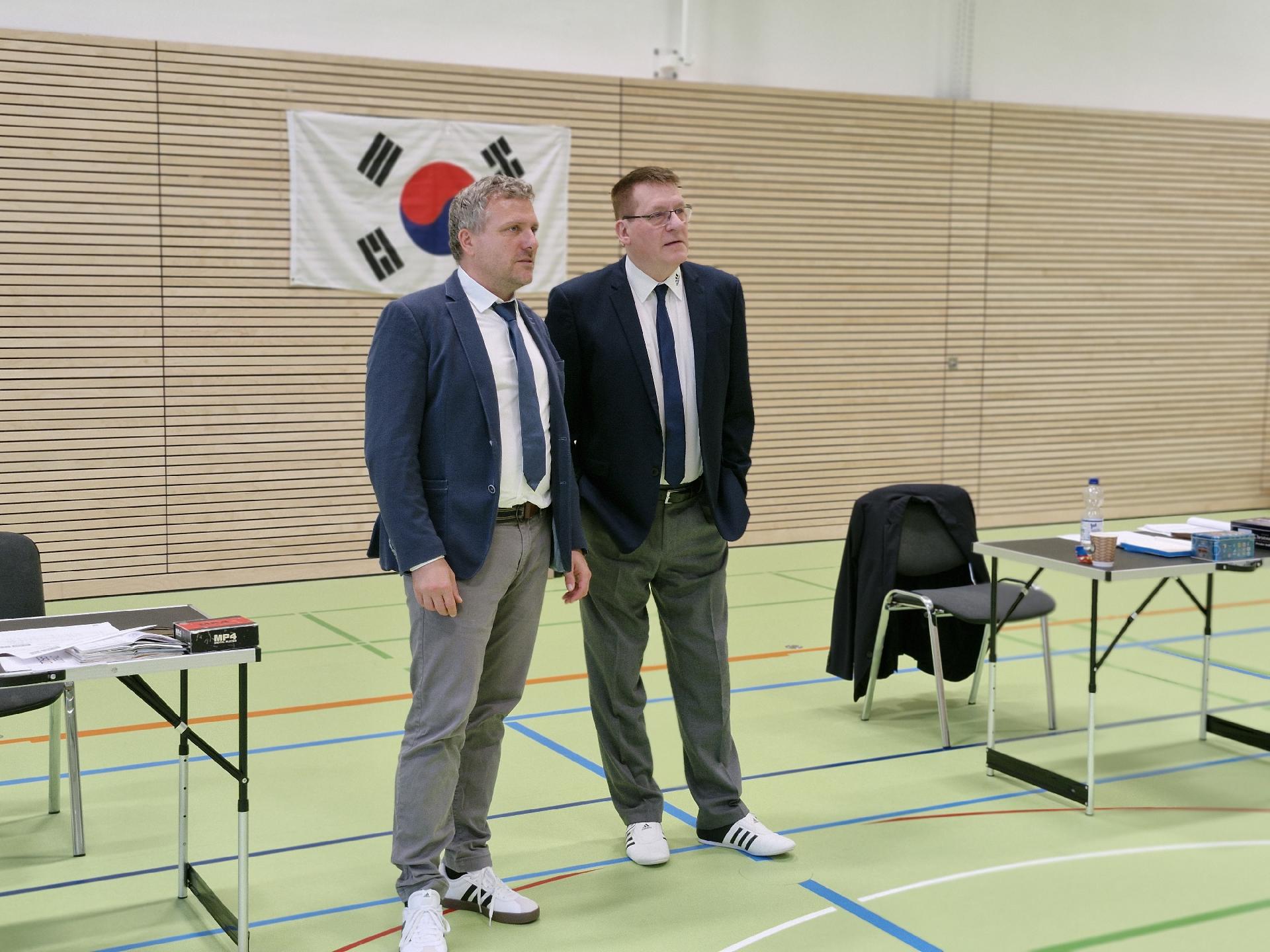 MIX » 2025 » Dan-Prüfung
Dan Prüfung