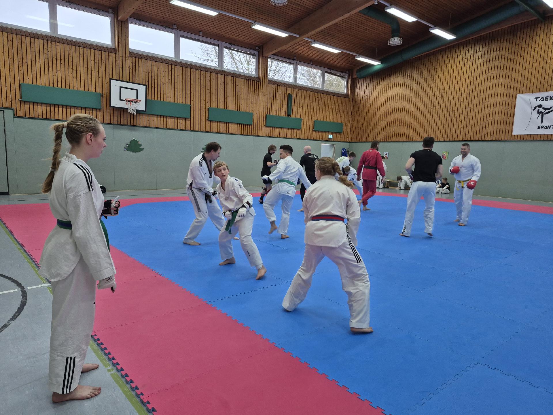 MIX » 2025 » TUMV Breitensportlehrgang
Breitensportlehrgang