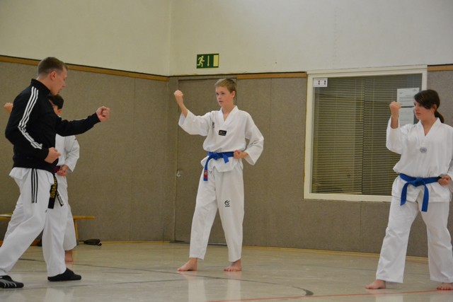 KAMPF » 2013 » Poomse-Intensiv-Training