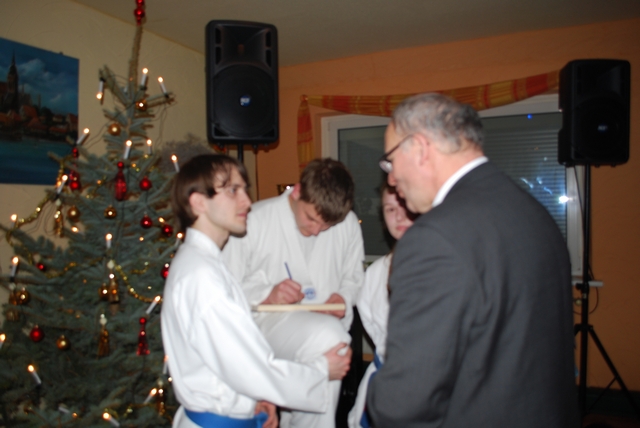 KAMPF » 2009 » Show zur Weihnachtsfeier beim ASB