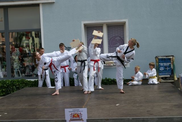 KAMPF » 2011 » KTV Show