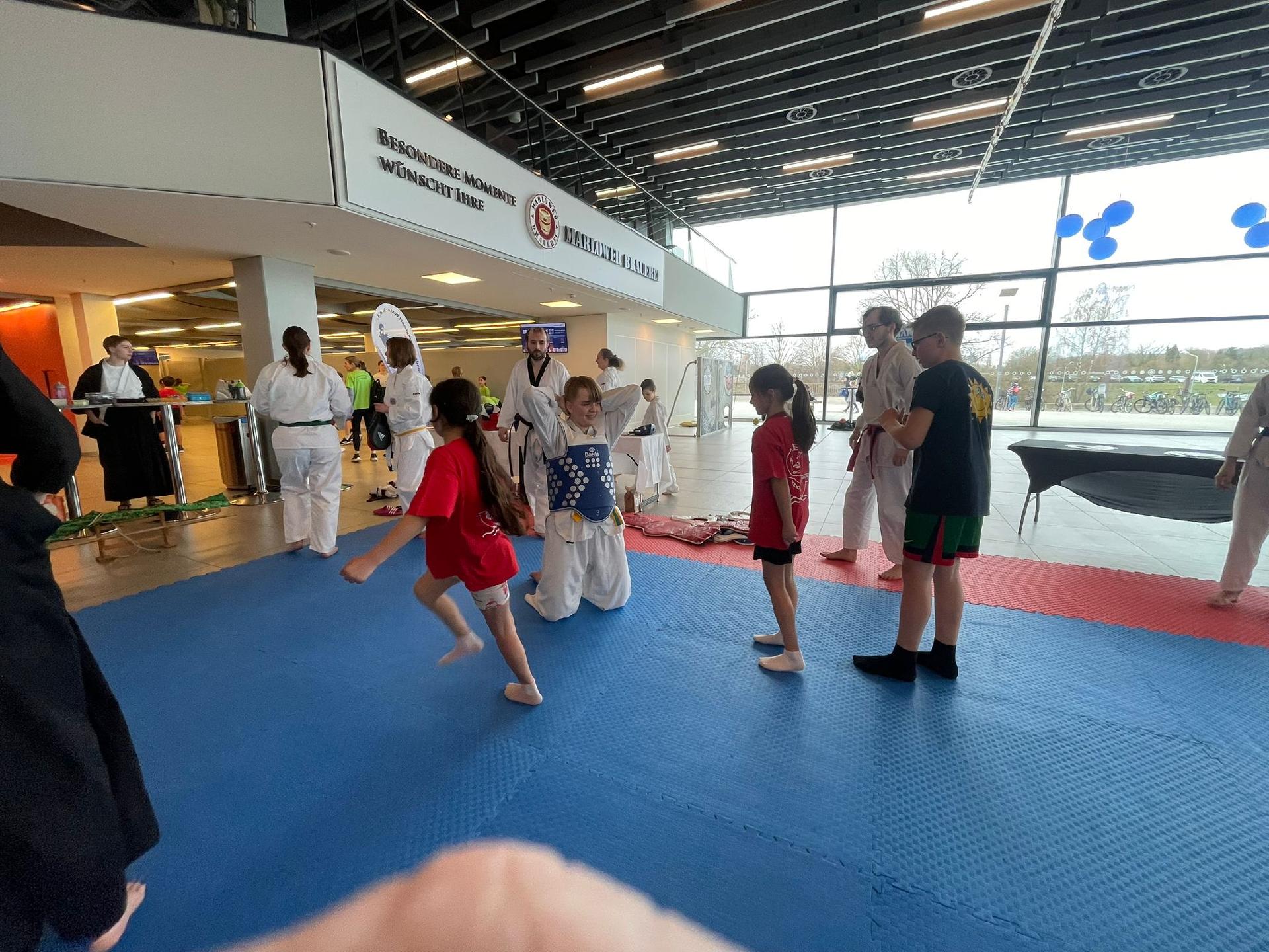 MIX » 2026 » 40. Hallensportfest
Hallensportfest der Hansestadt Rostock
